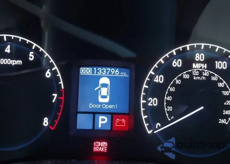 2012 Hyundai Genesis 3.8 z USA, uszkodzony, nr VIN KMHGC4DD1CU152534